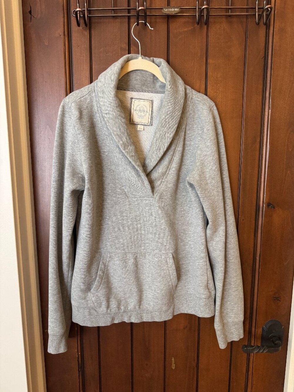 Heather gray shawl collar pullover sweater/ sweatshirt, Small/ S